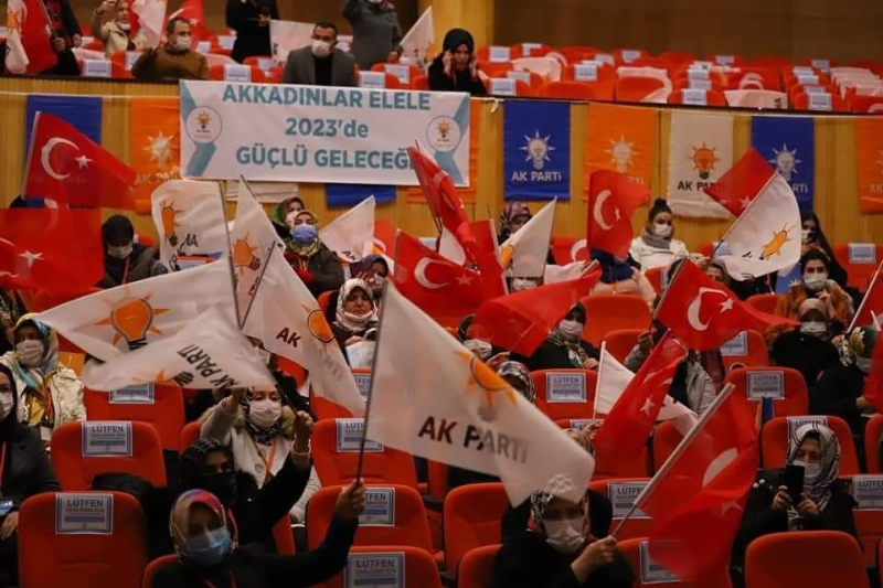 TEK ADAYLI KONGREDE BAŞKAN POLAT GÜVEN TAZELEDİ