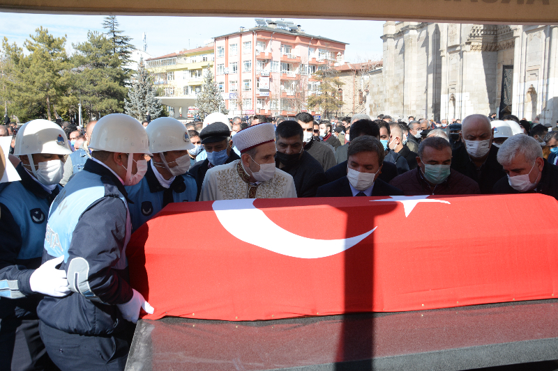 Aksaray’ın Sevilen Başkanı Ahmet Er Son Yolculuğuna Uğurlandı