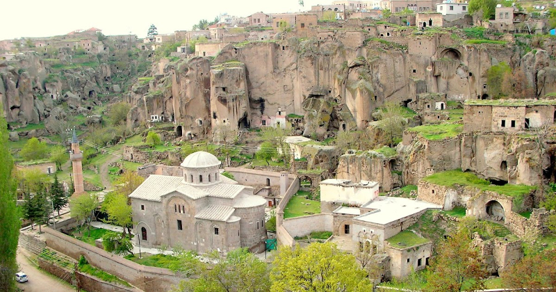 AKSARAY GÜZELYURT EVLERİ