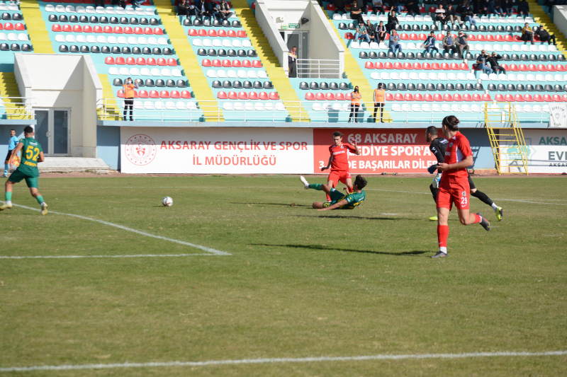 AKSARAYSPOR KENDİ SAHASINDA FARKLI