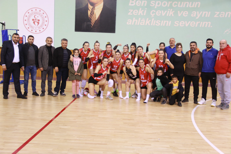 Nefes Kesen Karşılaşmanın Galibi 1989 Kadın Voleybol Takımı