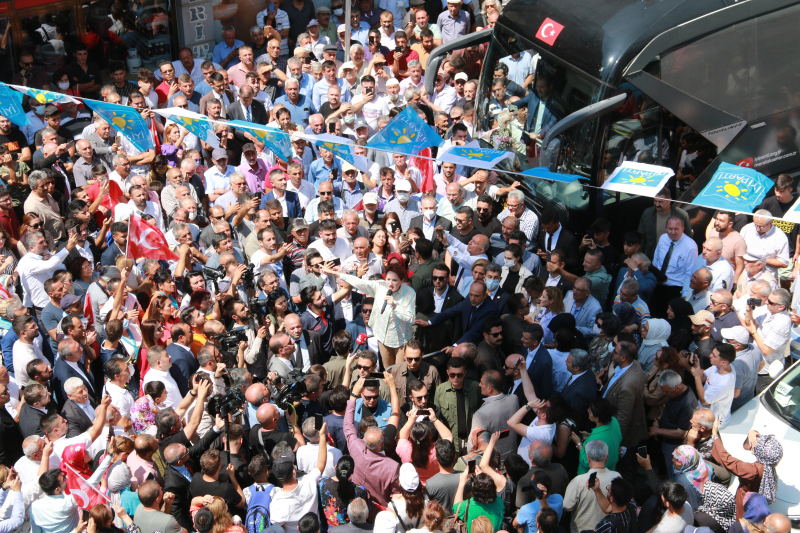 “TÜRKİYE’DE YAŞIYORUZ KİRAYI EURO İLE ÖDÜYORUZ”