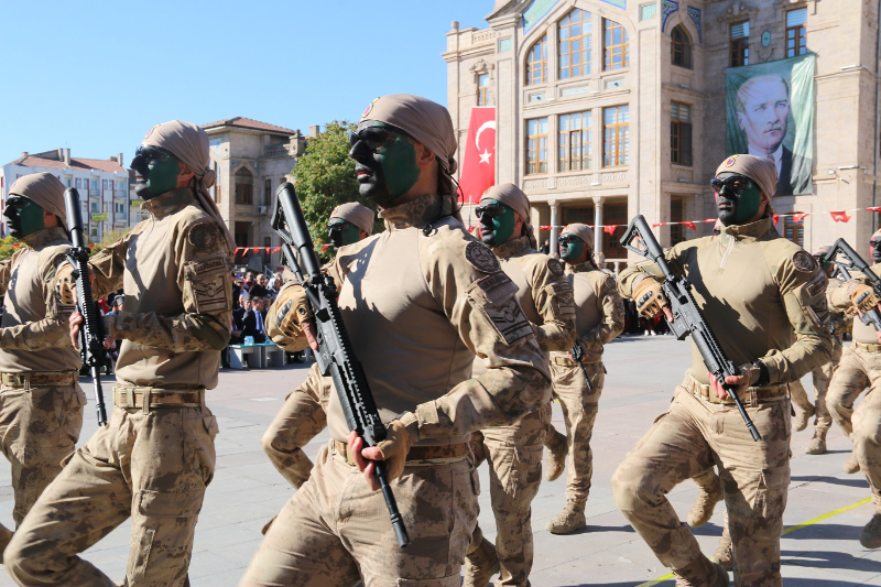 Cumhuriyet Yeni Bir Rejim Ve Dirilişin Adıdır