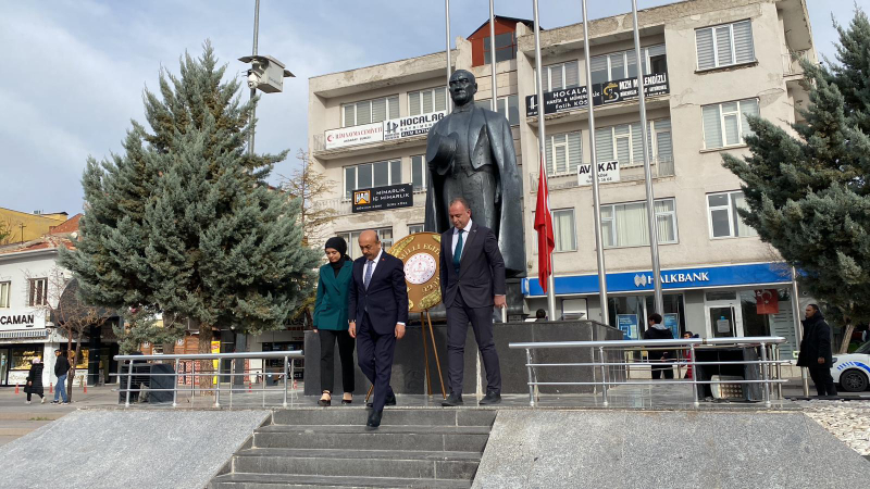 Öğretmenler Günü Çeşitli Etkinliklerle Kutlandı