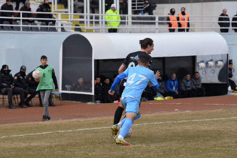 Avşar’dan, Lidere Hayat Öpücüğü