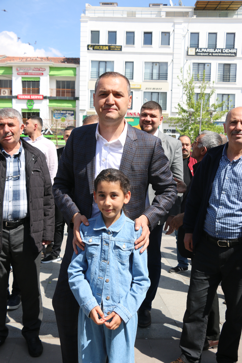 Miting Değil Bayramlaşma