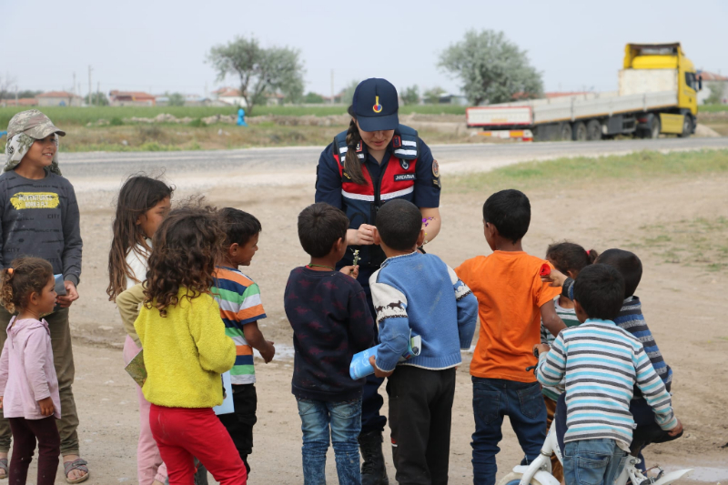 Jandarma, Kadına Şiddeti Önlemek İçin Var Gücüyle Çalışıyor