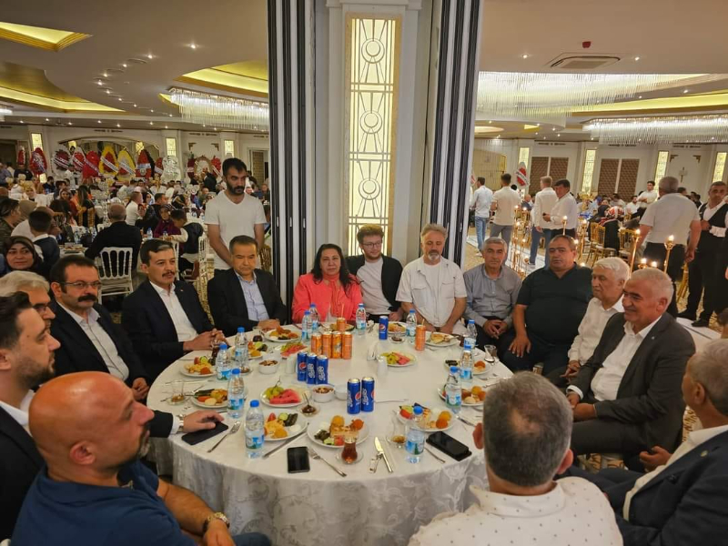 Kalkan ve Eskil Ailesinin Mutlu Günü: İş ve Siyaset Dünyası Bu Düğünde Bir Araya Geldi