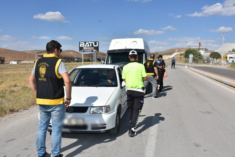 Emniyet Boş Durmadı: 96 Aranan Şahıs Tutuklandı