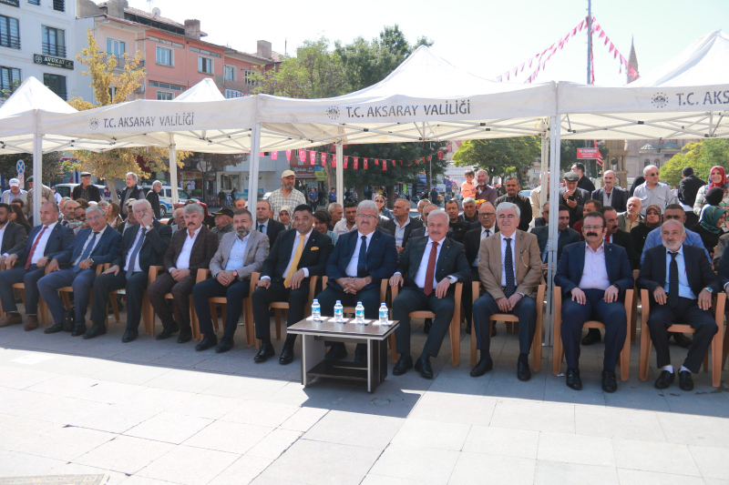 "Ahilik Dünya Toplumlarının Örnek Alması Gereken Bir İnsanlık ve Ahlak Sistemidir"