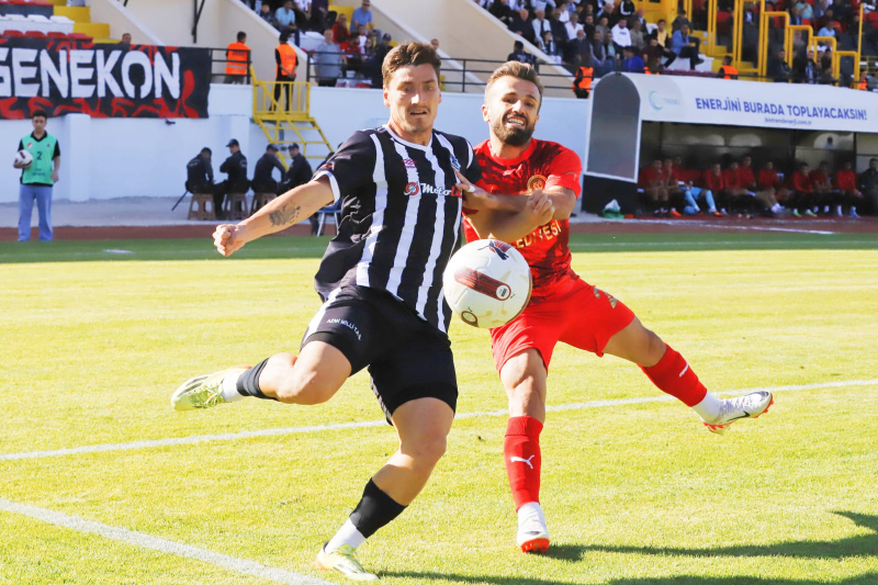 İlk Yarı Güle oynaya 2-0