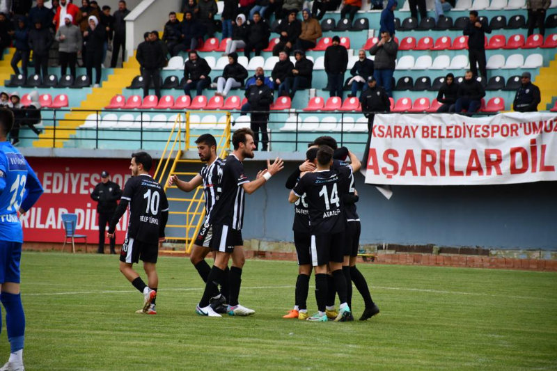 Mağlubiyet Serisini Bozduk! Aksarayspor 2-0 Somaspor