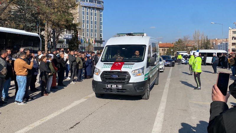 Aksaraylılar, Şehidini Gözyaşları İçinde Son Yolculuğuna Uğurladı