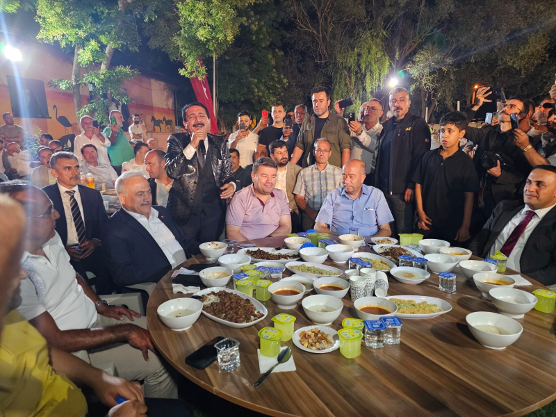 BAŞKAN KOÇAK'IN TORUNLARI, GÖRKEMLİ SÜNNET DÜĞÜNÜYLE ERKEKLİĞE ADIM ATTI