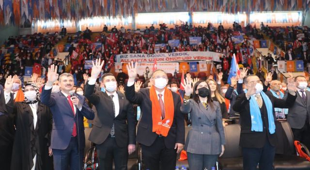 “Ak Parti Bir Dava Partisidir”