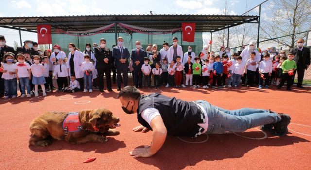 Çocuklardan Beri’ye özel ilgi