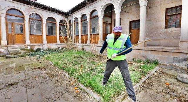 “Bedriye Medresesi’nde Çalışmalar Sürüyor”