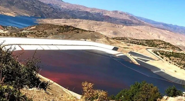 Çevre Kirliliğine Sebep Olan Altın Madeninin Faaliyeti Durduruldu