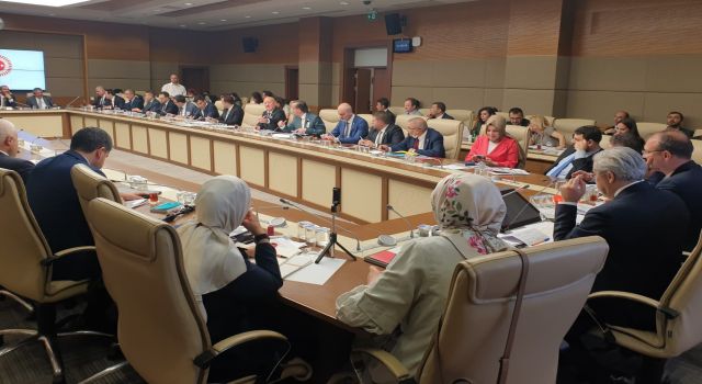 TGK Rapor Sundu “İnternet Medyası, Yazılı Basına Zarar Vermeden Desteklenmeli”