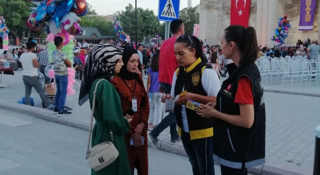 Festivale Katılanlara Kades Uygulaması Broşürü Dağıtıldı