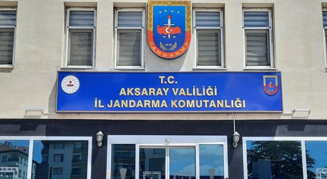 Jandarma Kararlı “Mutluluğa Kurşun Sıkma”