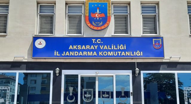 Aranan Şahıs Jandarma Tarafından Yakalandı