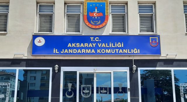 Aranan Şahıs Jandarmadan Kaçamadı