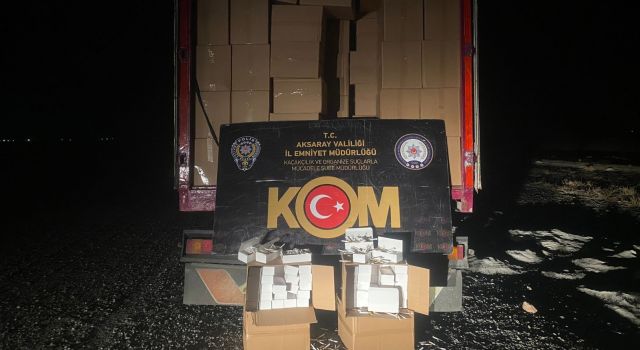 Durdurulan Araçtan Yaklaşık 10 Milyon Adet Boş Makaron Çıktı