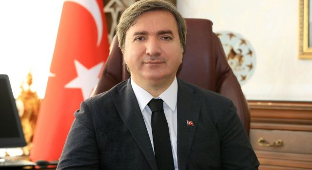 Vali Aydoğdu’dan Yarıyıl Mesajında; “Lütfen Evlerinize, Odalarınıza Kapanmayın”