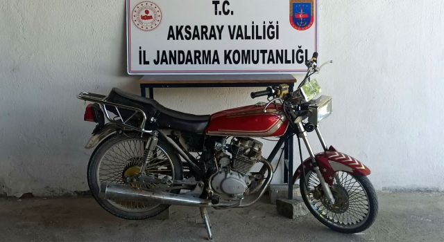 Jandarma, Çalıntı Motosikletin Peşine Düştü