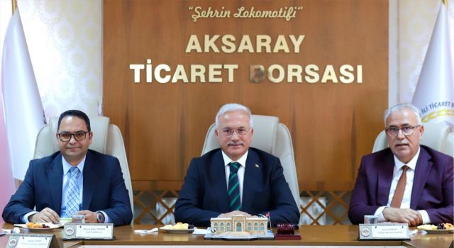 Hasat Sezonun İlk Mahsulü Ticaret Borsasında Satıldı