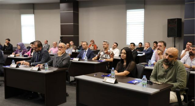 Aksaray’da Tekstil Sektörünün Nabzı Bu Toplantıyla Tutuldu