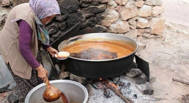 Kış İçin Pekmez Mesaisi Başladı