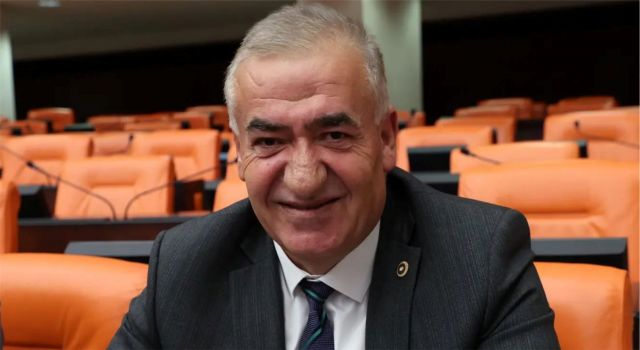 KAŞLI: “AKSARAY’IMIZIN İHTİYAÇ DUYDUĞU STADYUMU, AKSARAY’IMIZ ADINA BİR KEZ DAHA TALEP EDİYORUM”