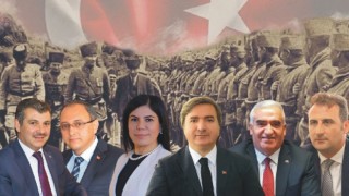 Büyük Zaferi mesajlarla kutladılar!