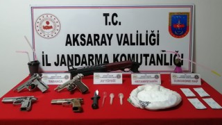 Zehir Taciri Jandarma'dan Kaçamadı