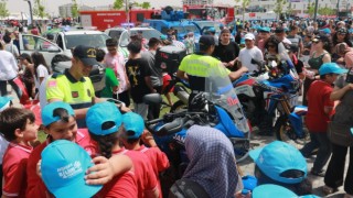 Bilim Festivalinde Jandarma Standına Yoğun İlgi