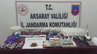 Jandarma Ruhsatsız Diş Kliniği İşleten Şahıs Uyuşturucudan Gözaltına Alındı