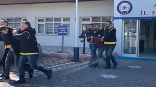 Dövme Yaptırmak İsteyen Şüpheliler, Aldıkları Cevap Karşısında Dükkana Ateş Açtı