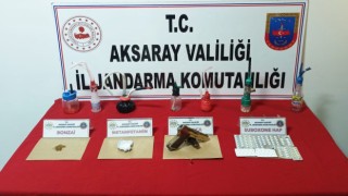 Uyuşturucu Tacirleri Jandarmaya Yakalandı