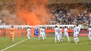 Aksaray’ın Hayalleriyle Değil Futbol Oynayın