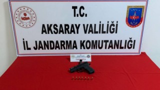 Jandarma Düğünde Havaya Sıkan Şahsı Enseledi