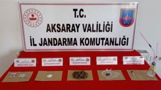 Jandarmanın Yakaladığı Şahsın Her Yerinden Uyuşturucu Çıktı