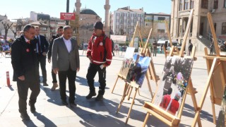 AFAD'dan Depremin Yıldönümünde Fotoğraf Sergisi