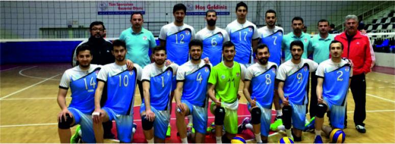 AKSARAY BELEDİYE SPOR VOLEYBOLDA FİNALE ÇIKMAYI GARANTİLEDİ