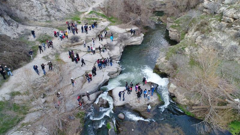 Dünyanın 2. Büyük ve 394 basamaklı ıhlara vadisi’ne ziyaretçi akını