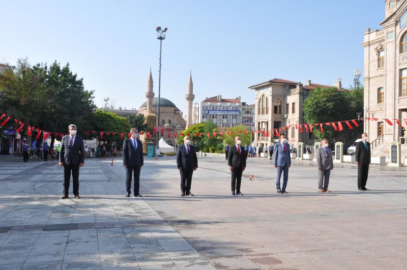 İlköğretim Haftasına Buruk Kutlama