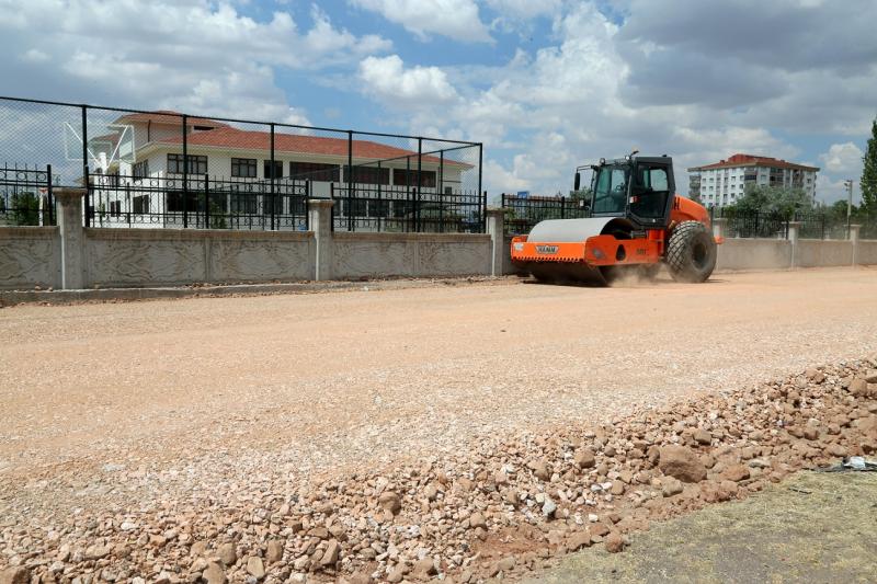 Mahalleye 12 Metre Genişliğinde Yeni Yol